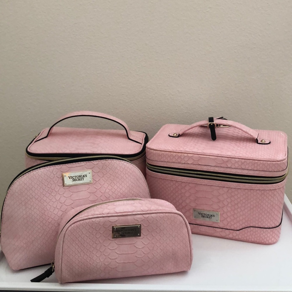 4 piece Victoria’s Secret Cosmetic Case Set